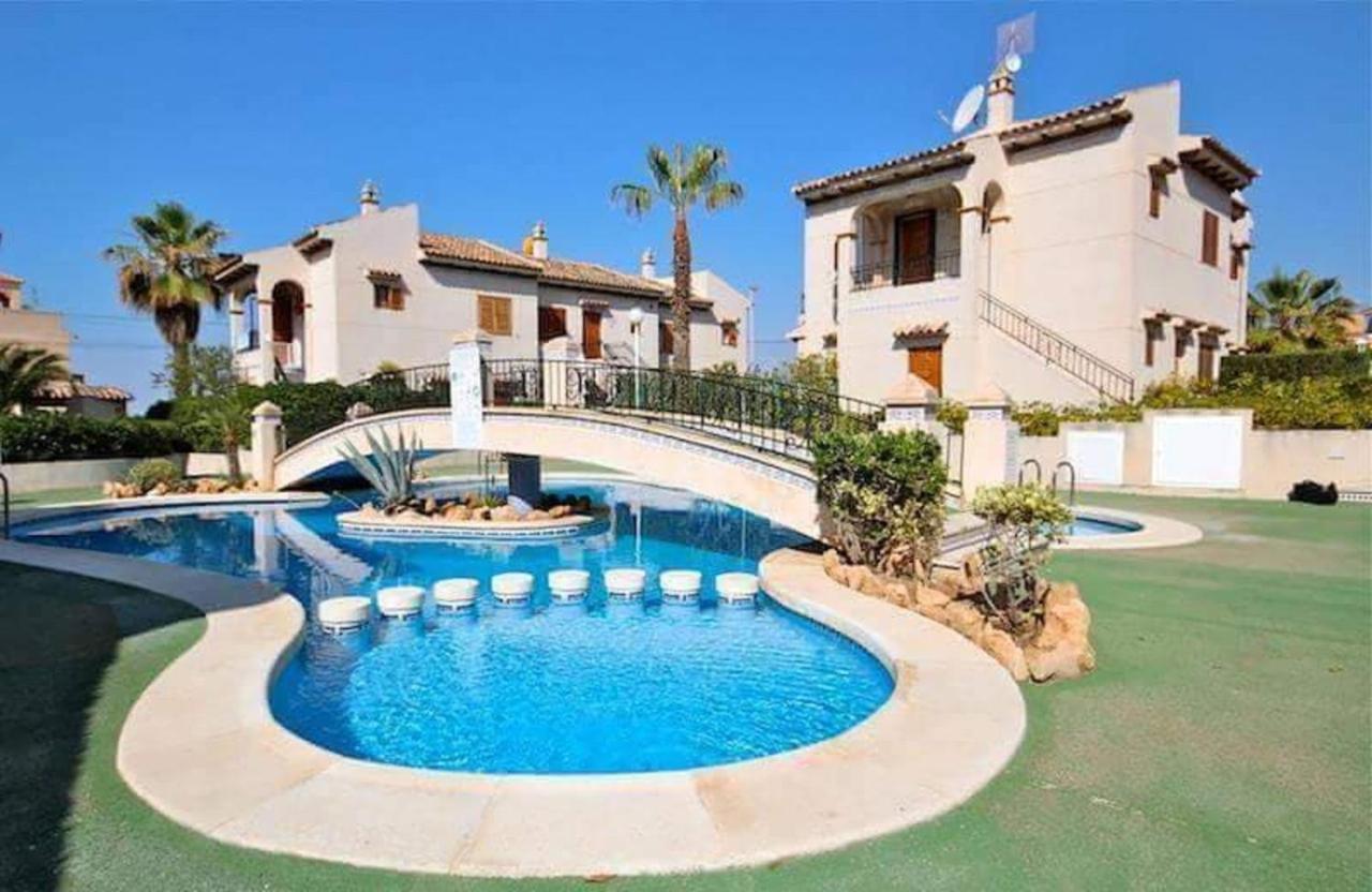 Cozy House Near La Mata Beach Torrevieja Luaran gambar