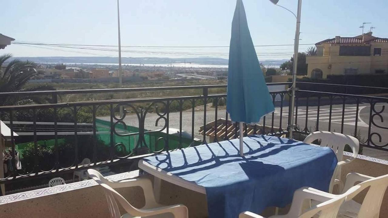 Cozy House Near La Mata Beach Torrevieja Luaran gambar